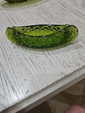Fenton Green Daisy Button Glass Canoe Trinket Dish